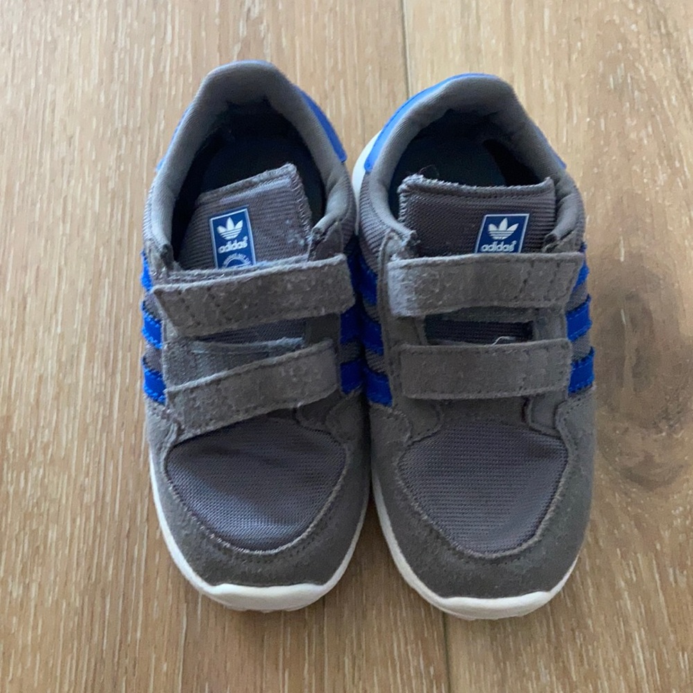 GUC adidas toddler sneakers
